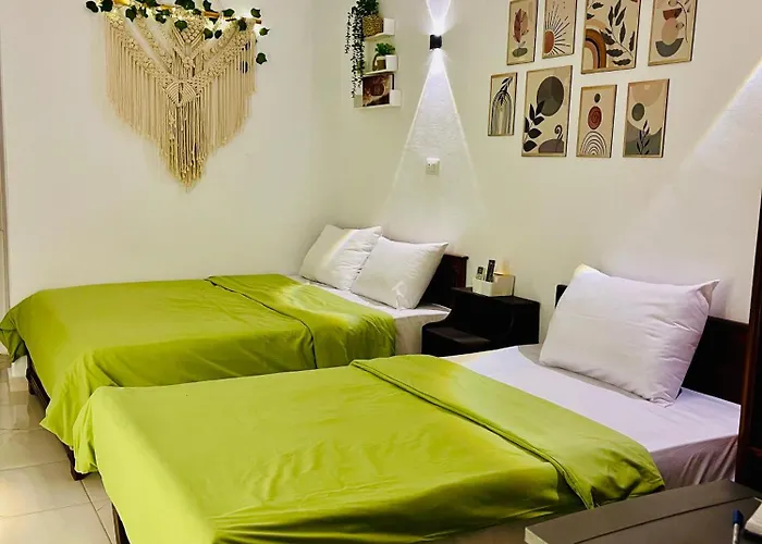 Szálloda Shark House 4*